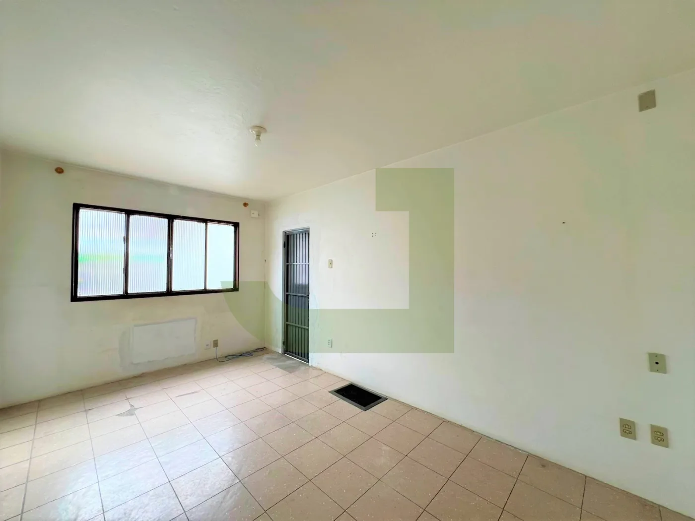 Alugar Comercial / Pr&eacute;dio em S&atilde;o Leopoldo R$ 5.900,00 - Foto 7