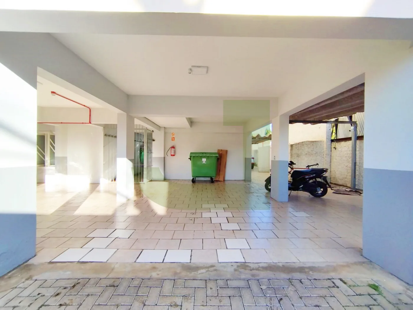 Alugar Apartamento / Padr&atilde;o em S&atilde;o Leopoldo R$ 2.000,00 - Foto 14
