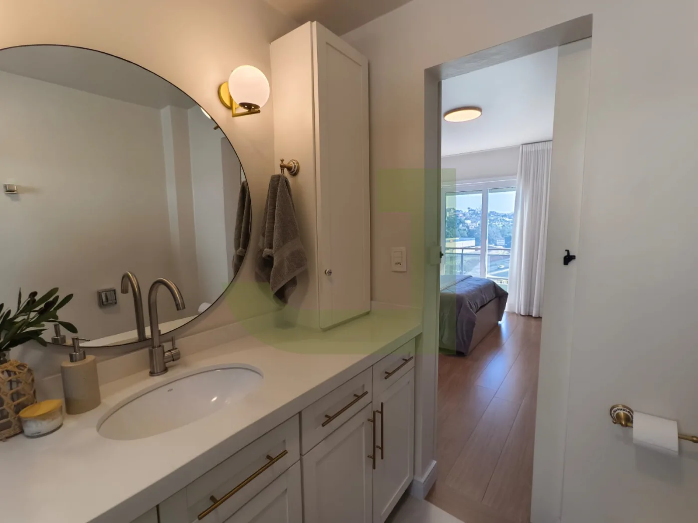 Comprar Apartamento / Padr&atilde;o em Novo Hamburgo R$ 830.000,00 - Foto 5