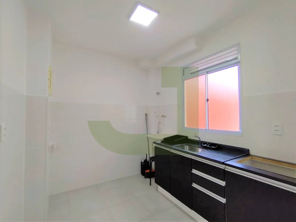 Alugar Apartamento / Padr&atilde;o em S&atilde;o Leopoldo R$ 1.300,00 - Foto 7