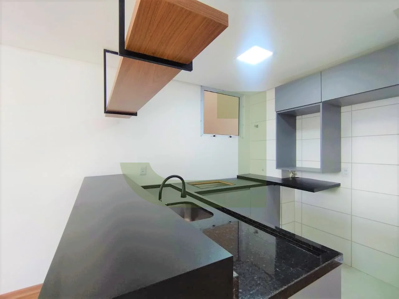 Alugar Apartamento / Padr&atilde;o em S&atilde;o Leopoldo R$ 1.400,00 - Foto 5