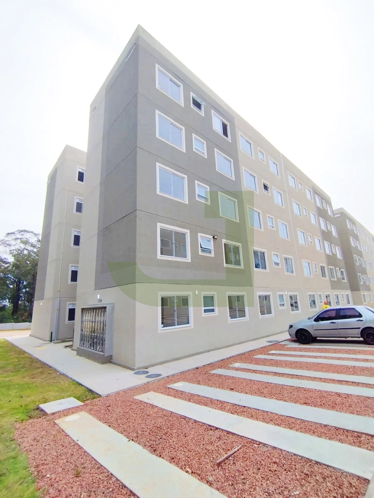 Alugar Apartamento / Padr&atilde;o em S&atilde;o Leopoldo R$ 1.100,00 - Foto 1