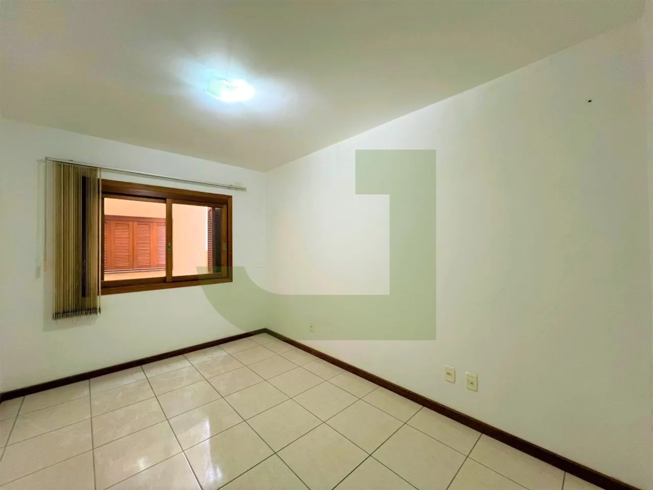 Alugar Apartamento / Padr&atilde;o em S&atilde;o Leopoldo R$ 1.600,00 - Foto 4