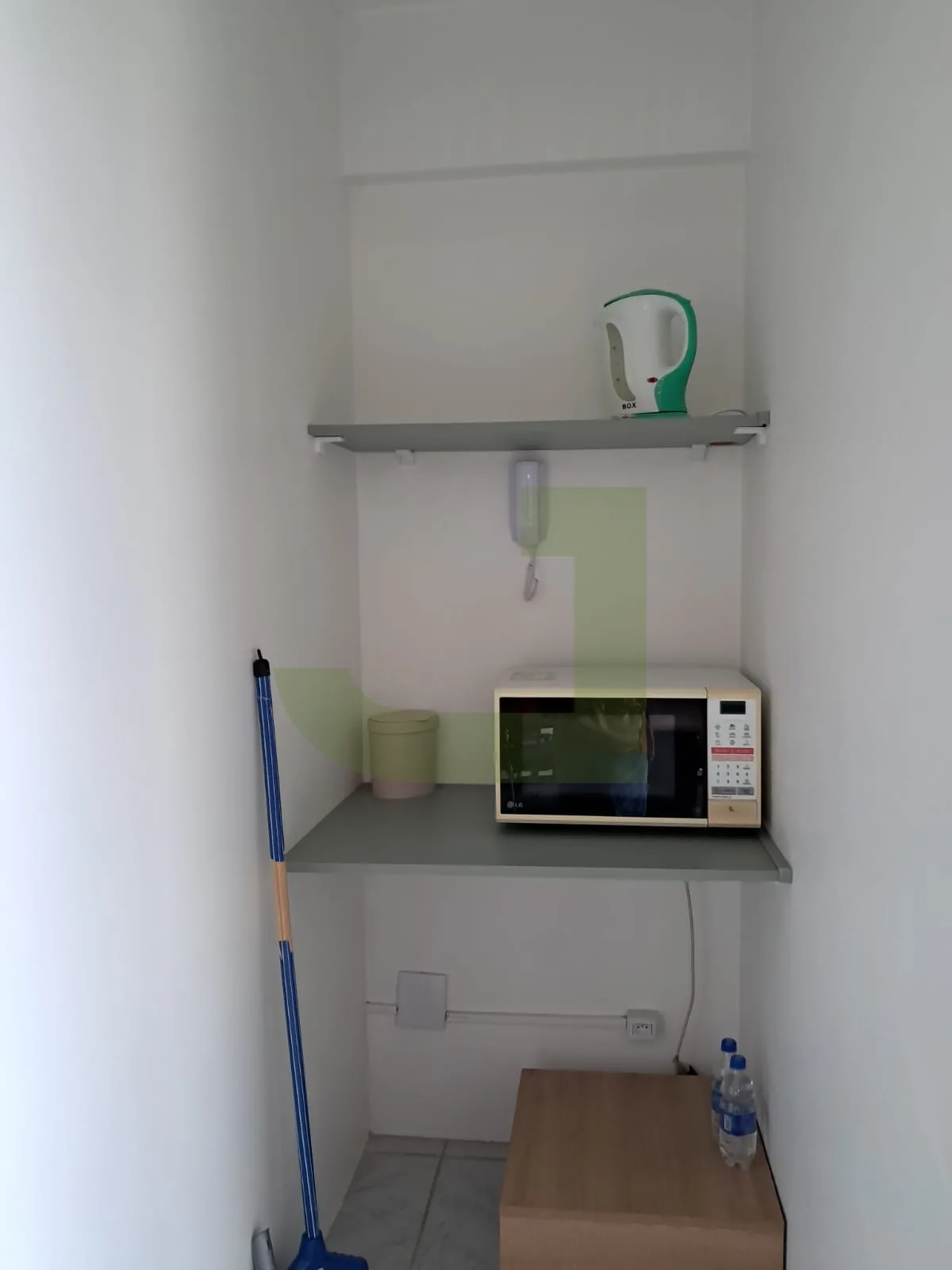 Alugar Comercial / Sala comercial em condom&iacute;nio em S&atilde;o Leopoldo R$ 1.400,00 - Foto 5