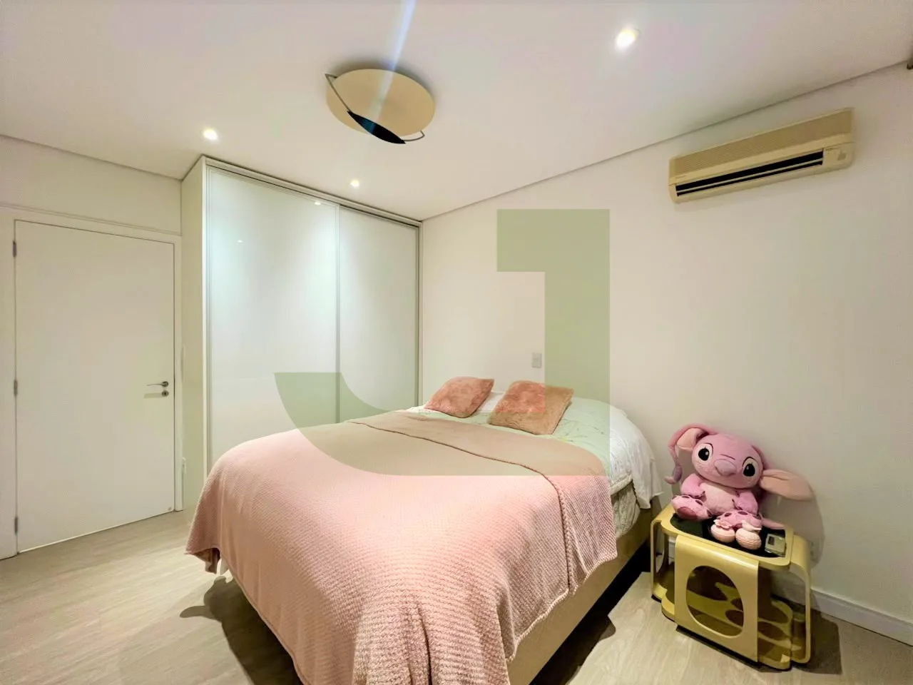 Alugar Apartamento / Padr&atilde;o em S&atilde;o Leopoldo R$ 3.800,00 - Foto 14