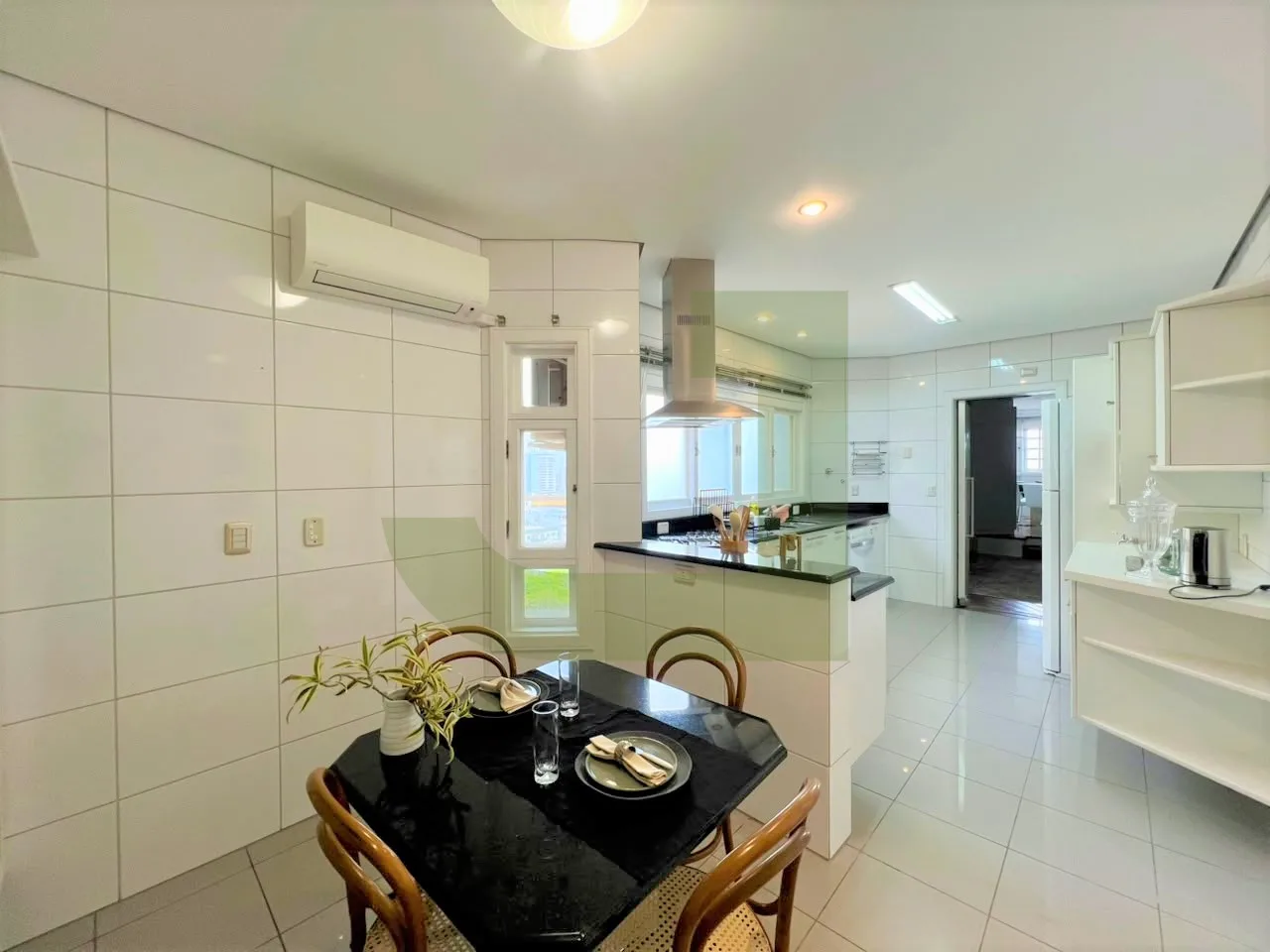 Alugar Apartamento / Padr&atilde;o em S&atilde;o Leopoldo R$ 3.800,00 - Foto 17