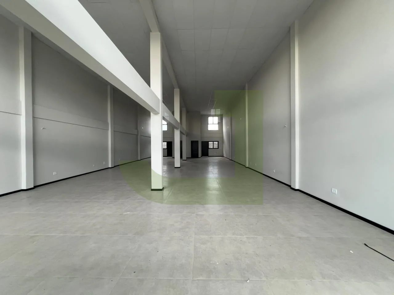 Alugar Comercial / Loja em S&atilde;o Leopoldo R$ 10.000,00 - Foto 5
