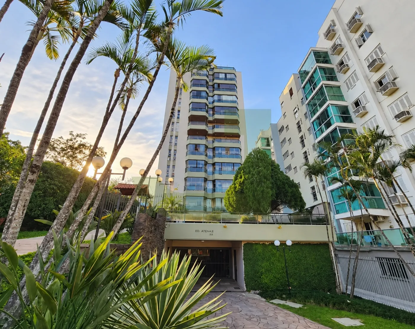Comprar Apartamento / Padr&atilde;o em Novo Hamburgo R$ 585.000,00 - Foto 1