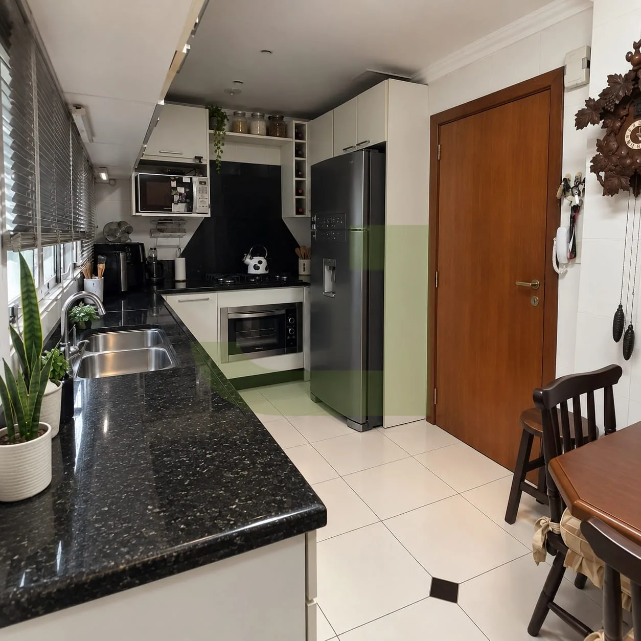 Comprar Apartamento / Padr&atilde;o em Novo Hamburgo R$ 585.000,00 - Foto 3