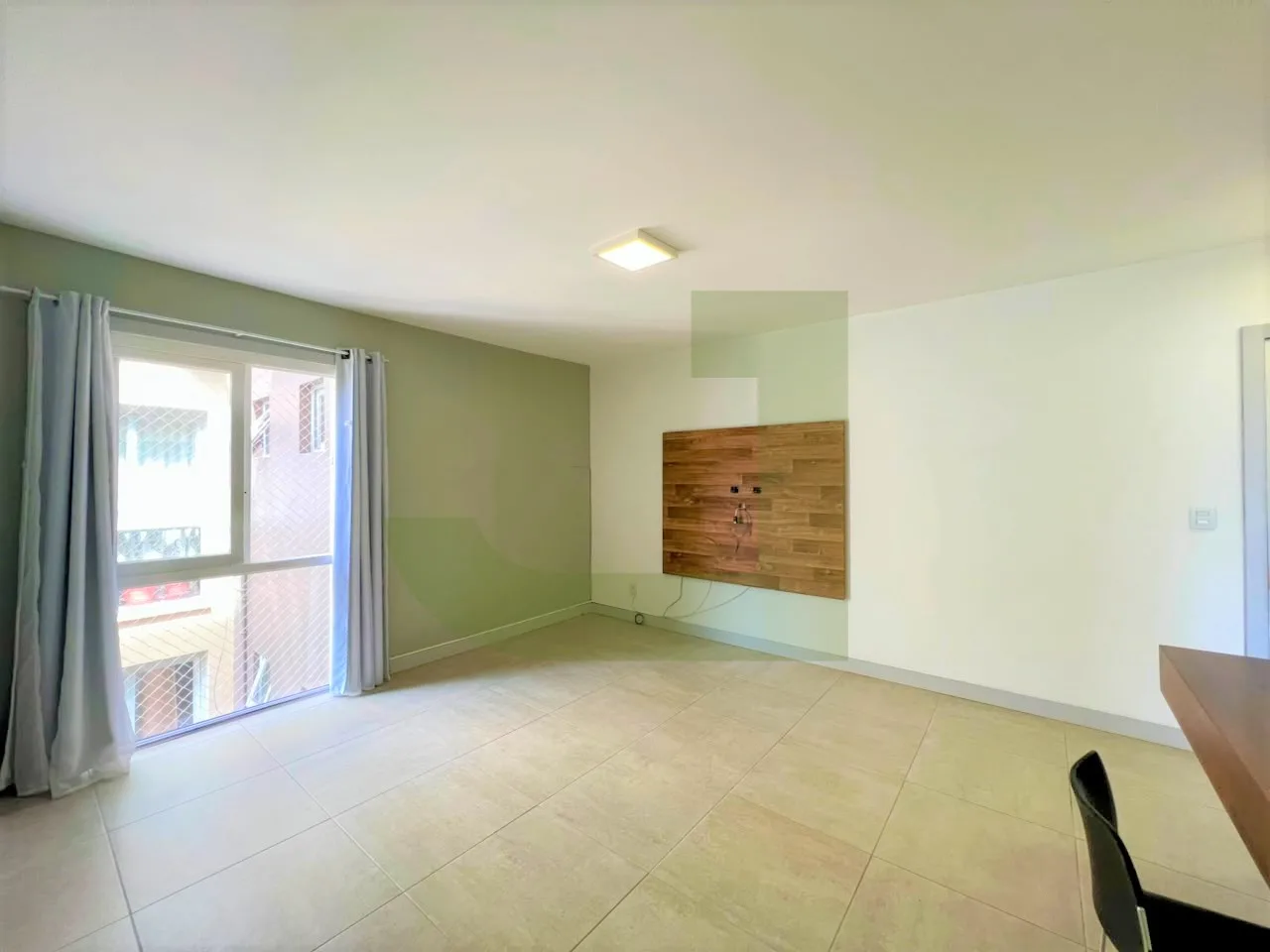 Alugar Apartamento / Padr&atilde;o em S&atilde;o Leopoldo R$ 1.500,00 - Foto 2