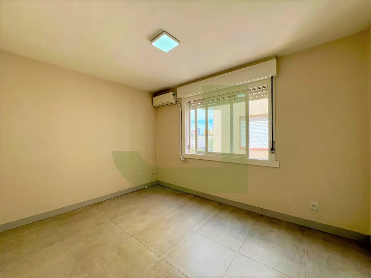 Alugar Apartamento / Padr&atilde;o em S&atilde;o Leopoldo R$ 1.500,00 - Foto 4