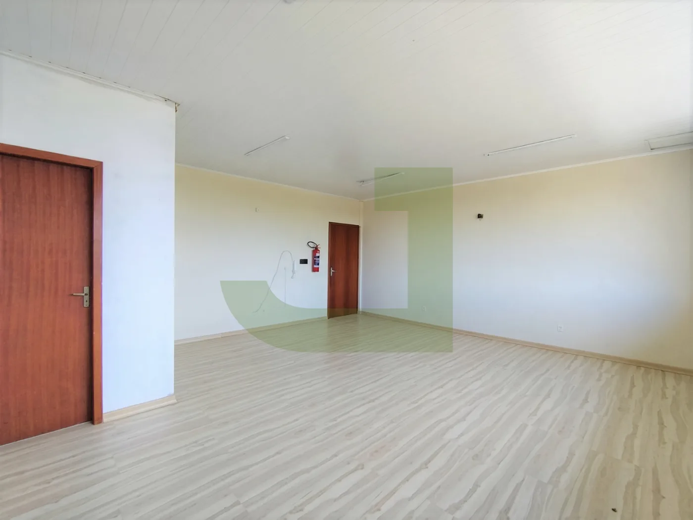 Alugar Comercial / Sala comercial em S&atilde;o Leopoldo R$ 1.115,00 - Foto 2