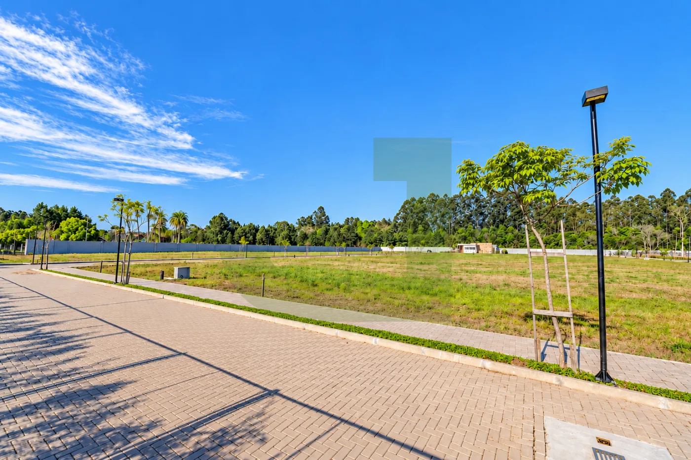 Comprar Terreno / Condom&iacute;nio em Novo Hamburgo - Foto 1