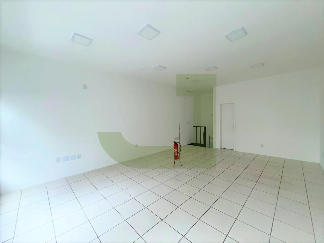 Alugar Comercial / Loja em S&atilde;o Leopoldo R$ 5.000,00 - Foto 5