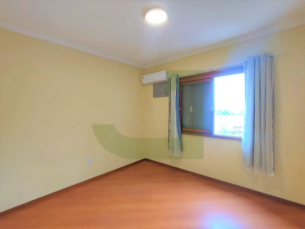 Alugar Apartamento / Padr&atilde;o em S&atilde;o Leopoldo R$ 2.000,00 - Foto 3