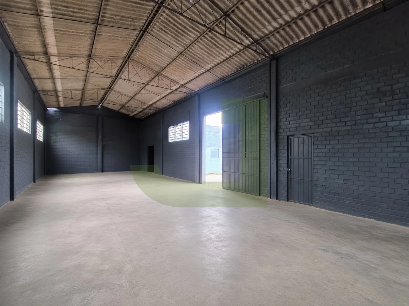 Alugar Comercial / Pavilh&atilde;o em S&atilde;o Leopoldo R$ 5.700,00 - Foto 3