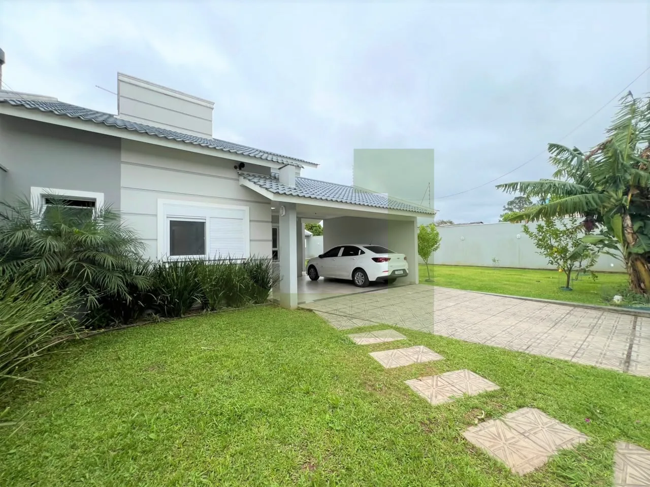 Alugar Casa / Residencial em S&atilde;o Leopoldo R$ 6.800,00 - Foto 2