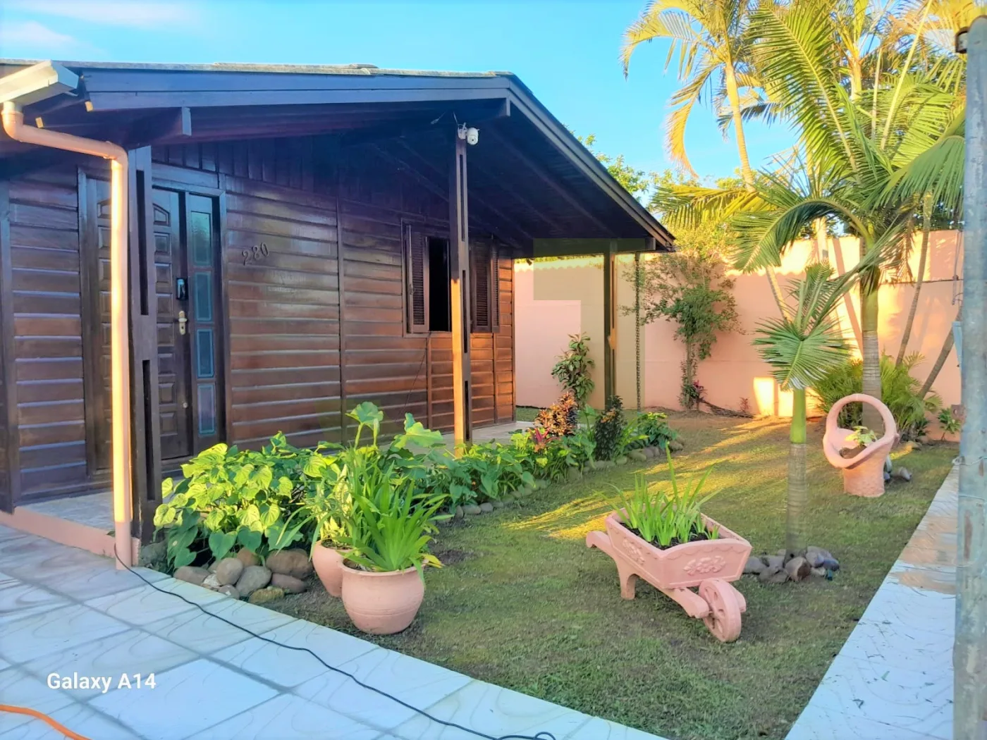 Alugar Casa / Residencial em S&atilde;o Leopoldo R$ 2.000,00 - Foto 1