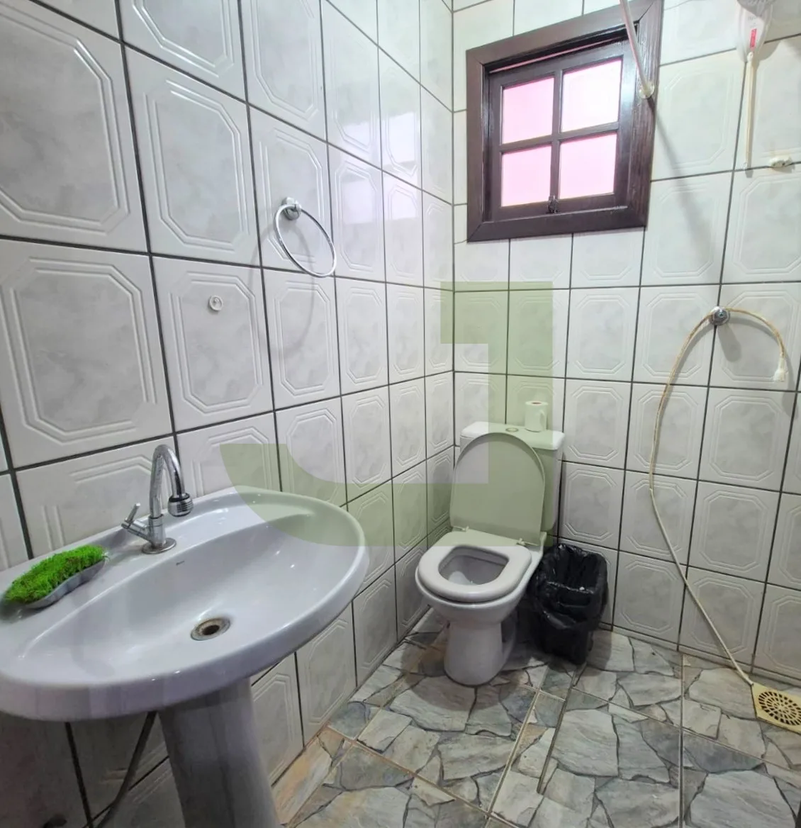 Alugar Casa / Residencial em S&atilde;o Leopoldo R$ 2.000,00 - Foto 8