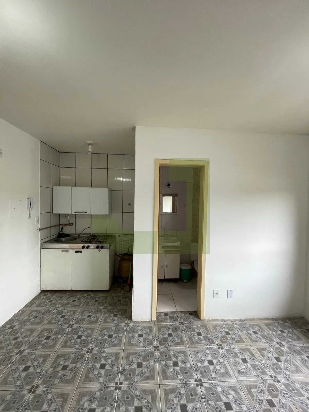 Comprar Apartamento / Quitinete em S&atilde;o Leopoldo R$ 92.000,00 - Foto 1