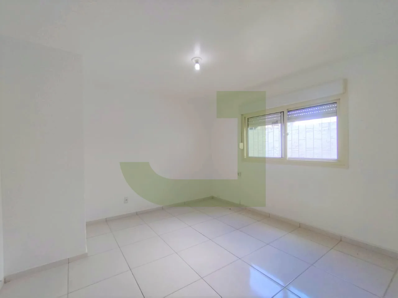 Alugar Apartamento / Padr&atilde;o em S&atilde;o Leopoldo R$ 1.290,00 - Foto 2
