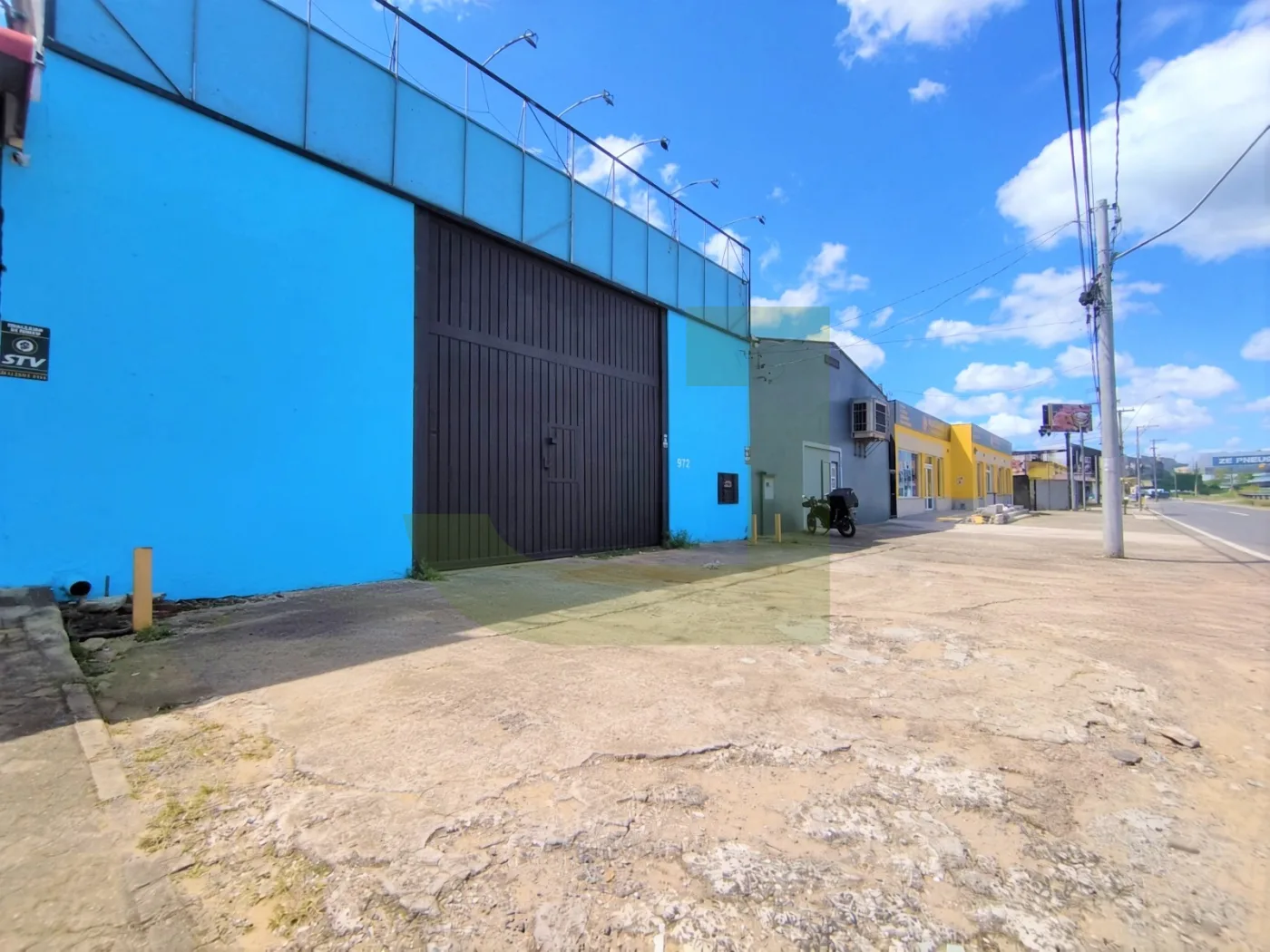 Alugar Comercial / Pavilh&atilde;o em S&atilde;o Leopoldo R$ 8.900,00 - Foto 1