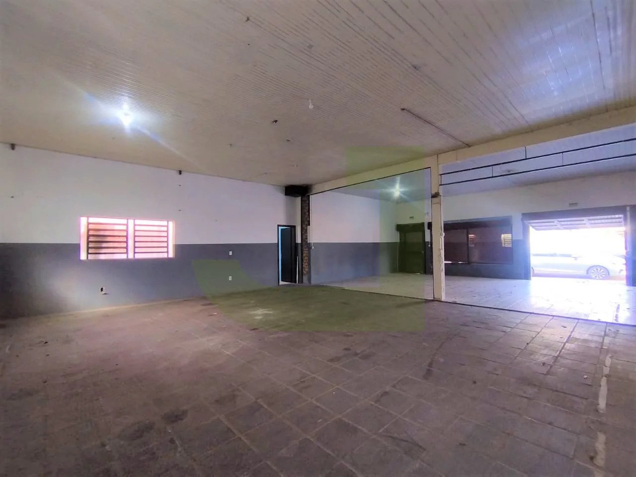 Alugar Comercial / Pavilh&atilde;o em S&atilde;o Leopoldo R$ 3.900,00 - Foto 3