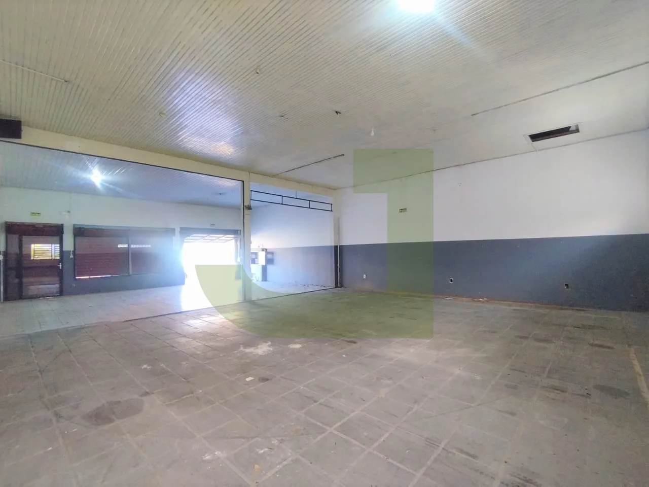 Alugar Comercial / Pavilh&atilde;o em S&atilde;o Leopoldo R$ 3.900,00 - Foto 6