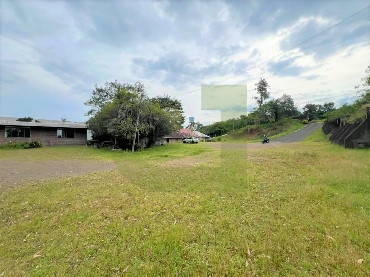Alugar Comercial / Pavilh&atilde;o em Novo Hamburgo R$ 17.000,00 - Foto 2