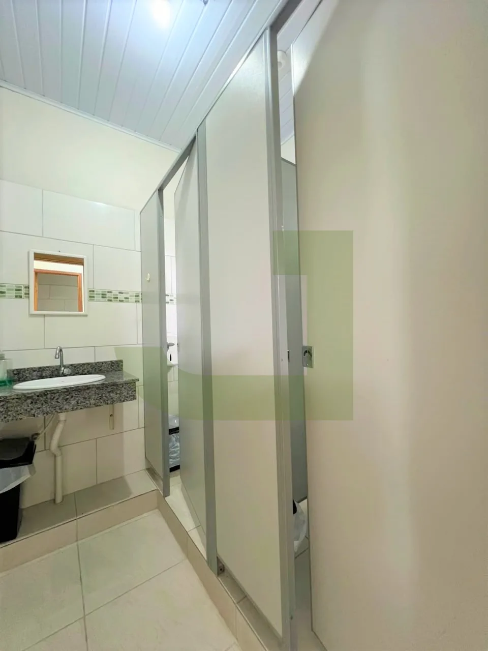 Alugar Comercial / Pavilh&atilde;o em Novo Hamburgo R$ 17.000,00 - Foto 10