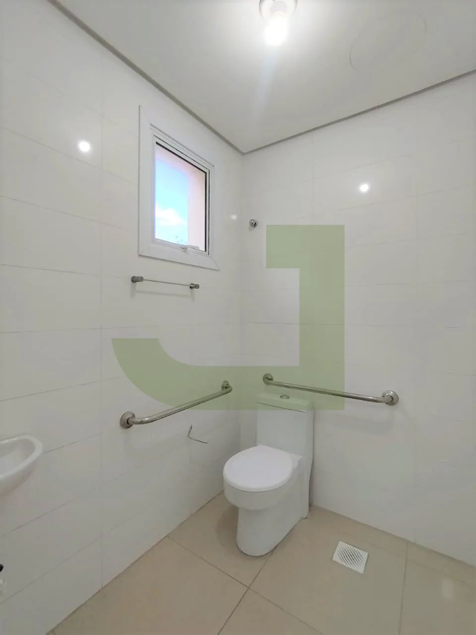 Alugar Comercial / Sala comercial em condom&iacute;nio em S&atilde;o Leopoldo R$ 1.150,00 - Foto 5