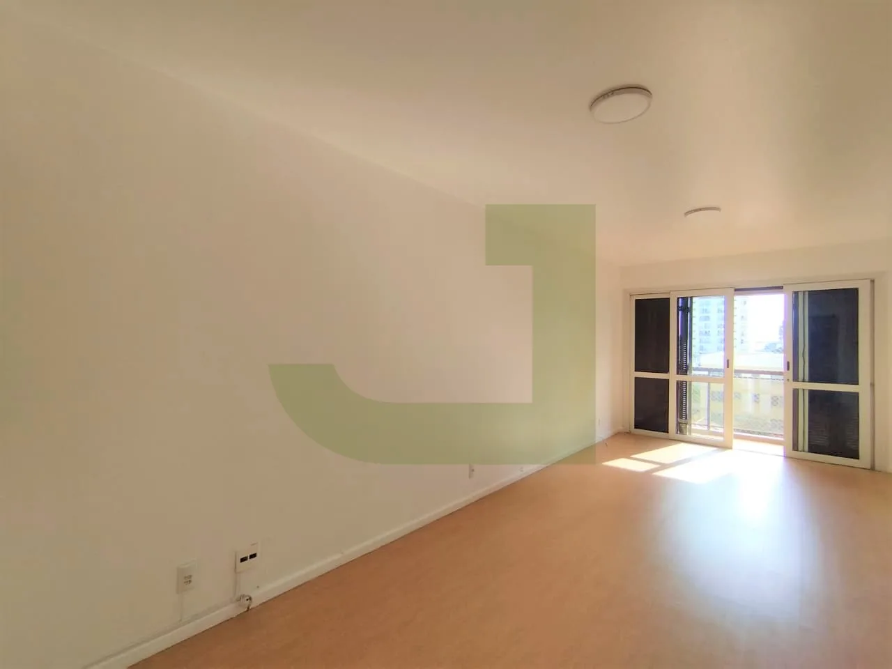 Alugar Apartamento / Padr&atilde;o em S&atilde;o Leopoldo R$ 1.900,00 - Foto 1