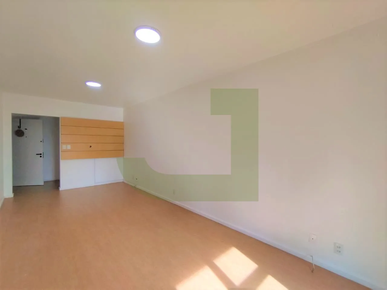 Alugar Apartamento / Padr&atilde;o em S&atilde;o Leopoldo R$ 1.900,00 - Foto 2