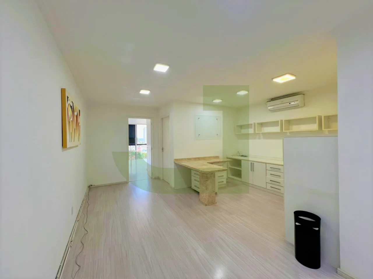 Alugar Comercial / Sala comercial em condom&iacute;nio em S&atilde;o Leopoldo R$ 1.700,00 - Foto 7