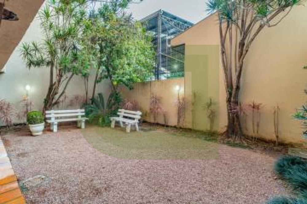 Alugar Apartamento / Padr&atilde;o em S&atilde;o Leopoldo R$ 1.450,00 - Foto 10