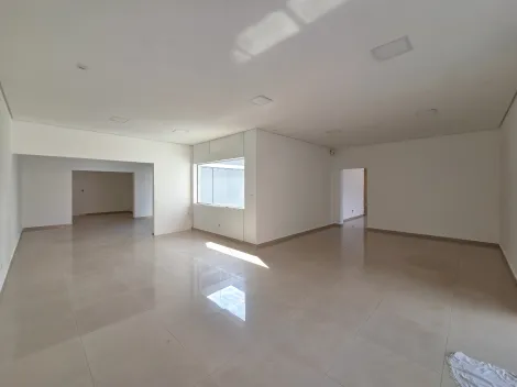 Indaiatuba Centro Imovel Locacao R$ 12.000,00  3 Vagas Area do terreno 449.60m2 Area construida 280.00m2