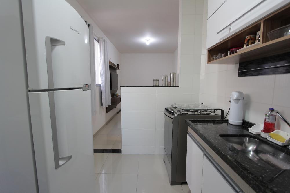 Comprar Apartamento / Padr&atilde;o em Rio Claro R$ 180.000,00 - Foto 11