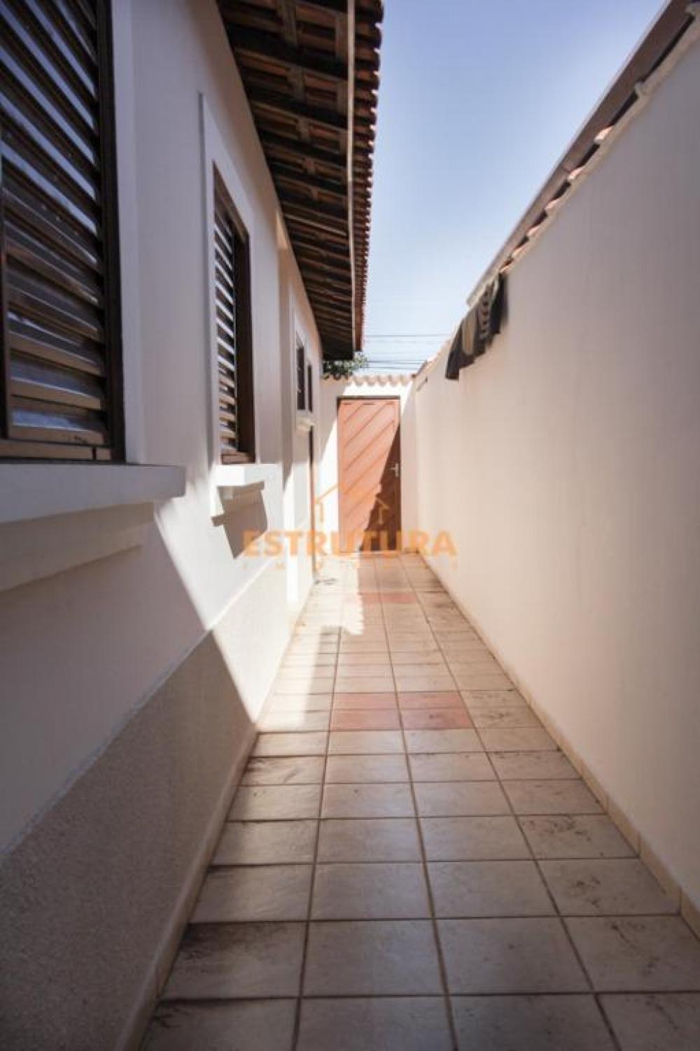 Alugar Casa / Condom&iacute;nio em Rio Claro R$ 1.600,00 - Foto 9