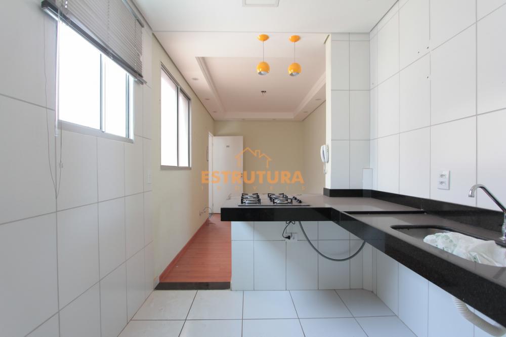 Alugar Apartamento / Padr&atilde;o em Rio Claro R$ 1.000,00 - Foto 5