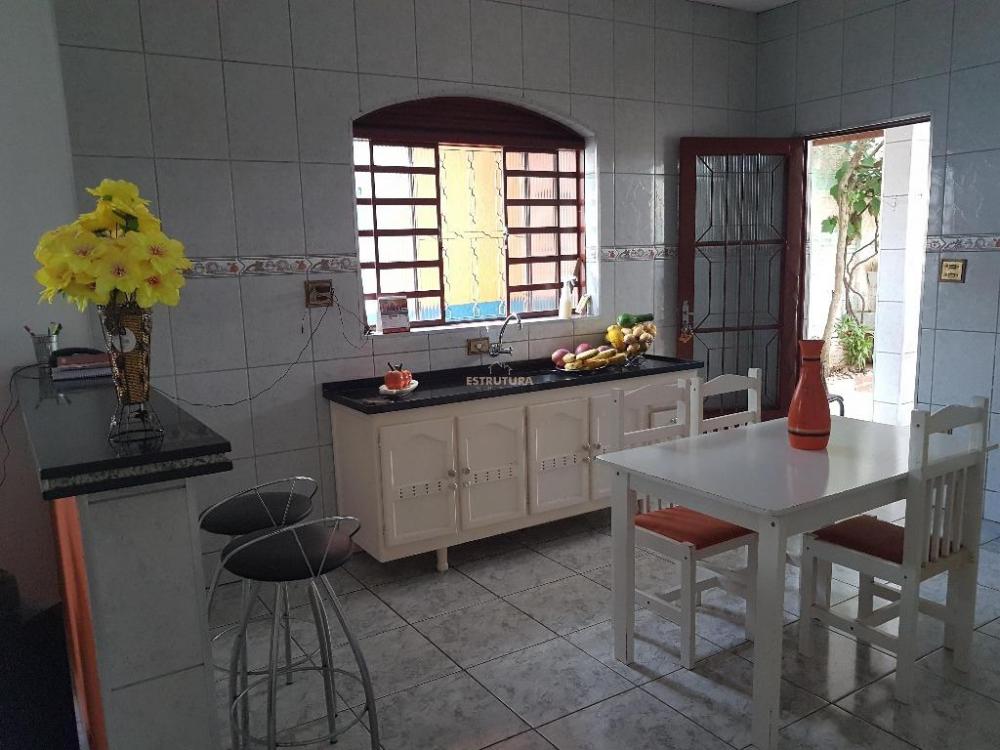 Comprar Casa / Padr&atilde;o em Rio Claro R$ 380.000,00 - Foto 7