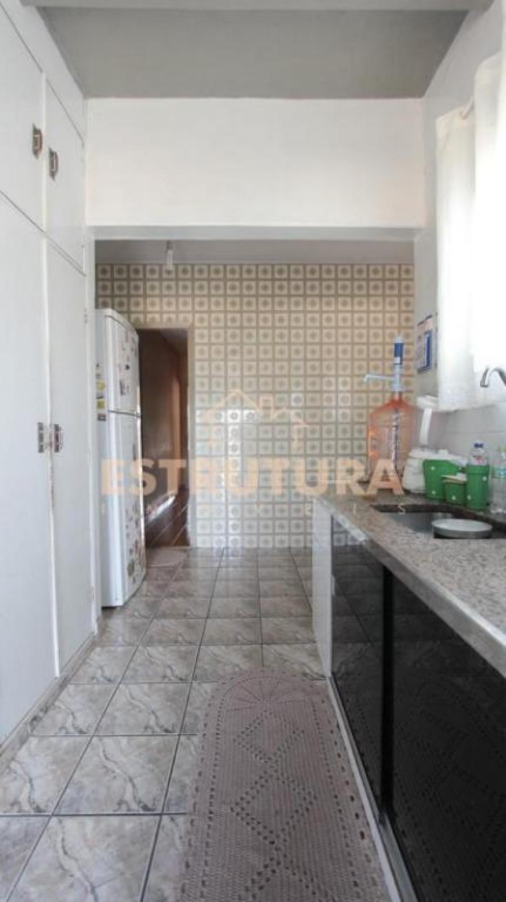 Comprar Casa / Padr&atilde;o em Rio Claro R$ 450.000,00 - Foto 18