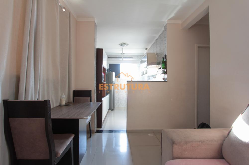 Comprar Apartamento / Padr&atilde;o em Rio Claro R$ 198.000,00 - Foto 2