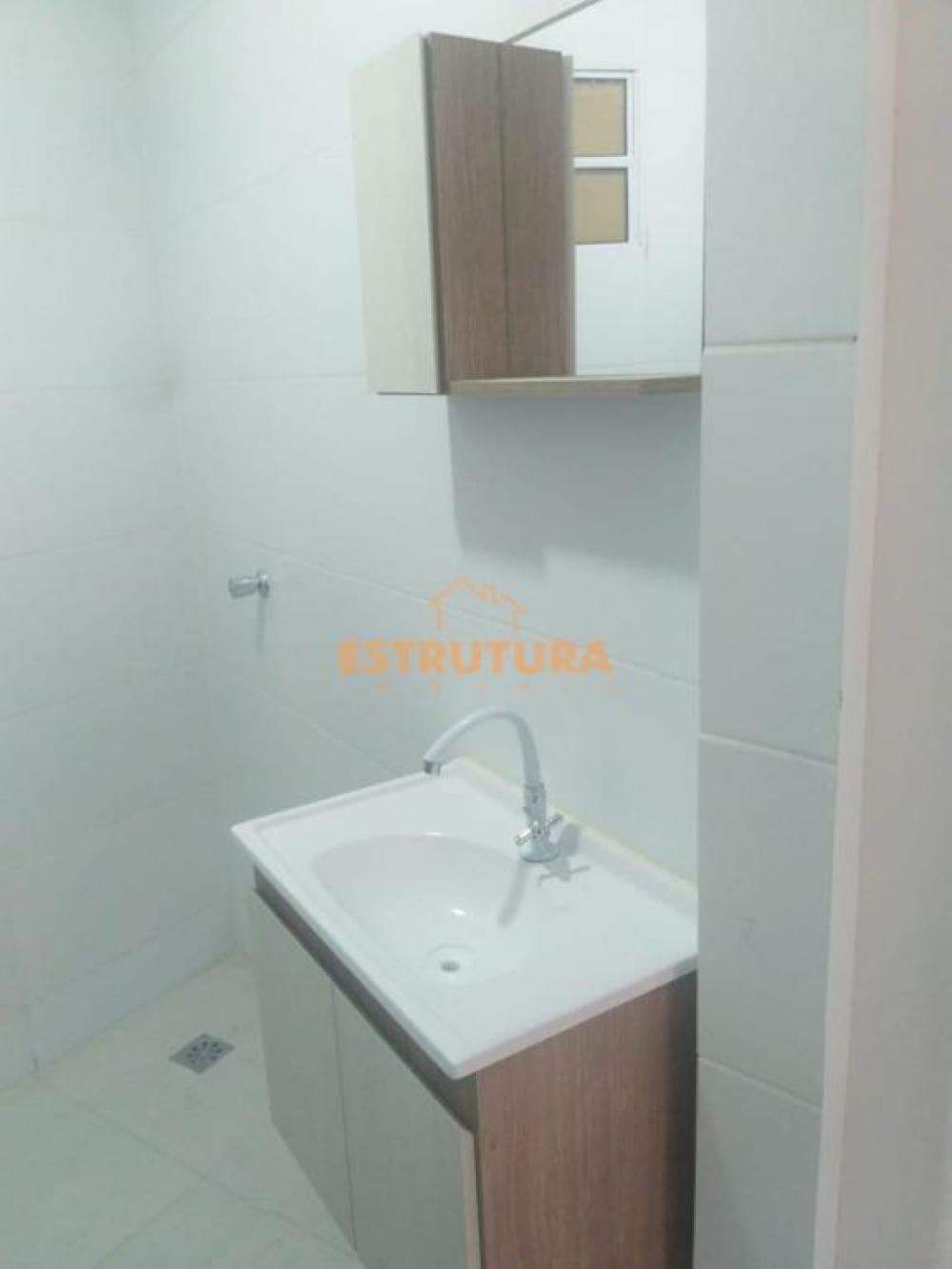 Alugar Apartamento / Padr&atilde;o em Rio Claro R$ 1.250,00 - Foto 5
