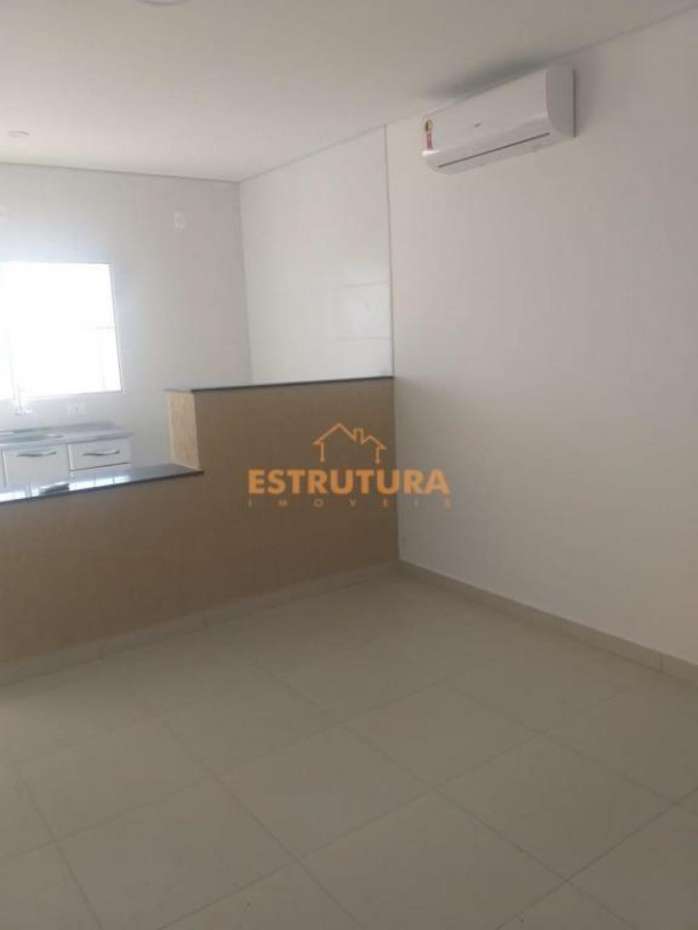 Alugar Apartamento / Padr&atilde;o em Rio Claro R$ 1.250,00 - Foto 6