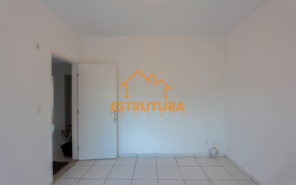 Alugar Apartamento / Padr&atilde;o em Rio Claro R$ 990,00 - Foto 2