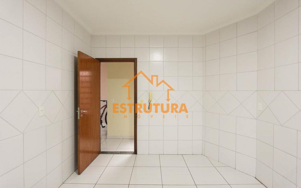Alugar Casa / Padr&atilde;o em Rio Claro R$ 2.100,00 - Foto 5
