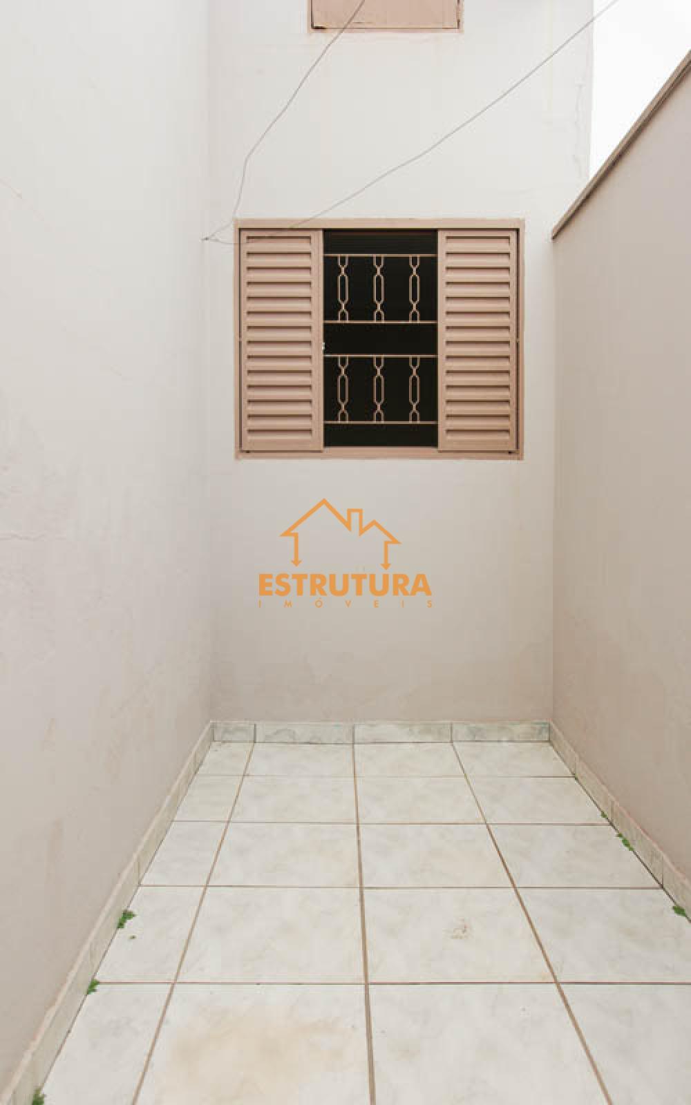 Alugar Casa / Padr&atilde;o em Rio Claro R$ 2.100,00 - Foto 9