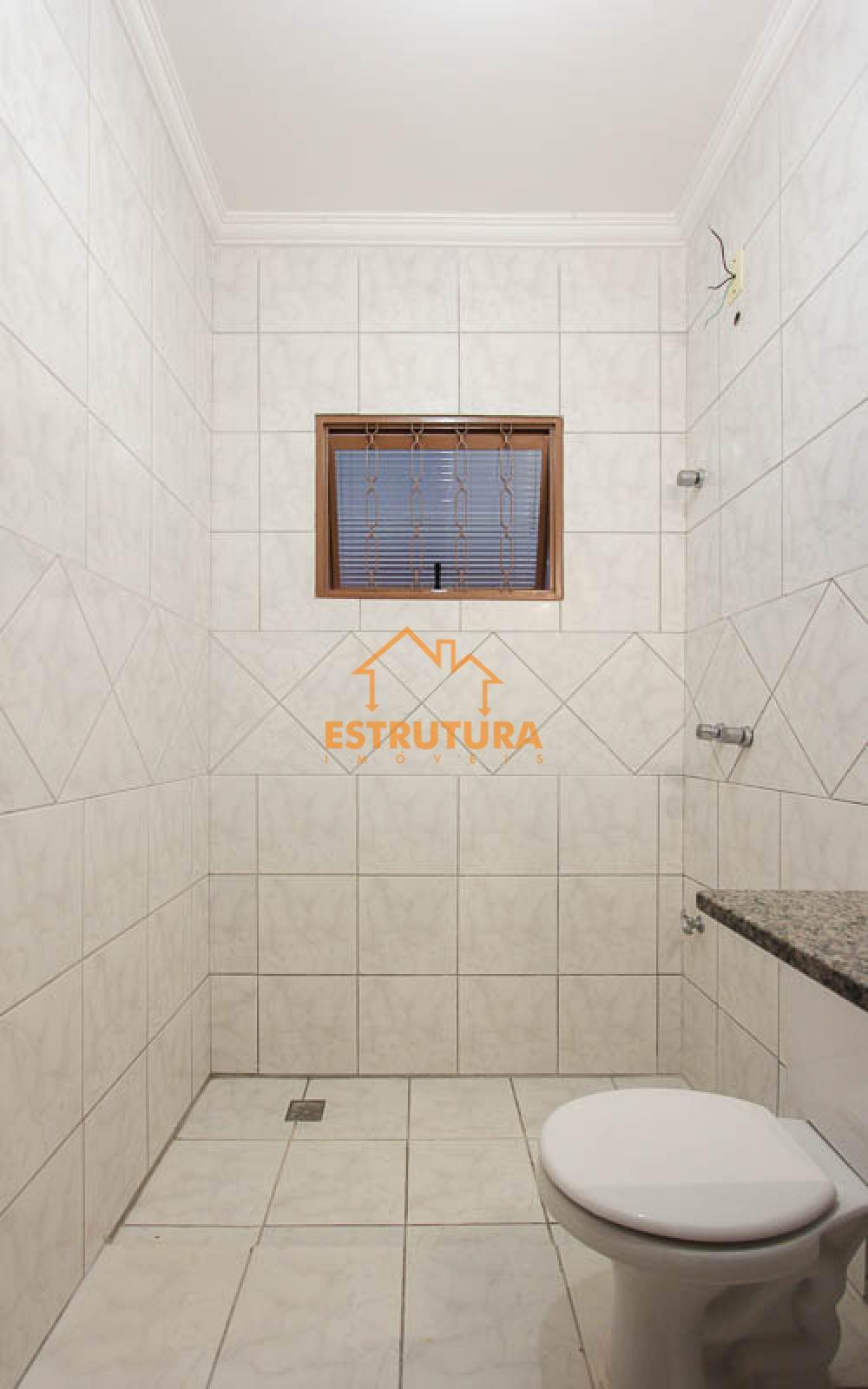 Alugar Casa / Padr&atilde;o em Rio Claro R$ 2.100,00 - Foto 12