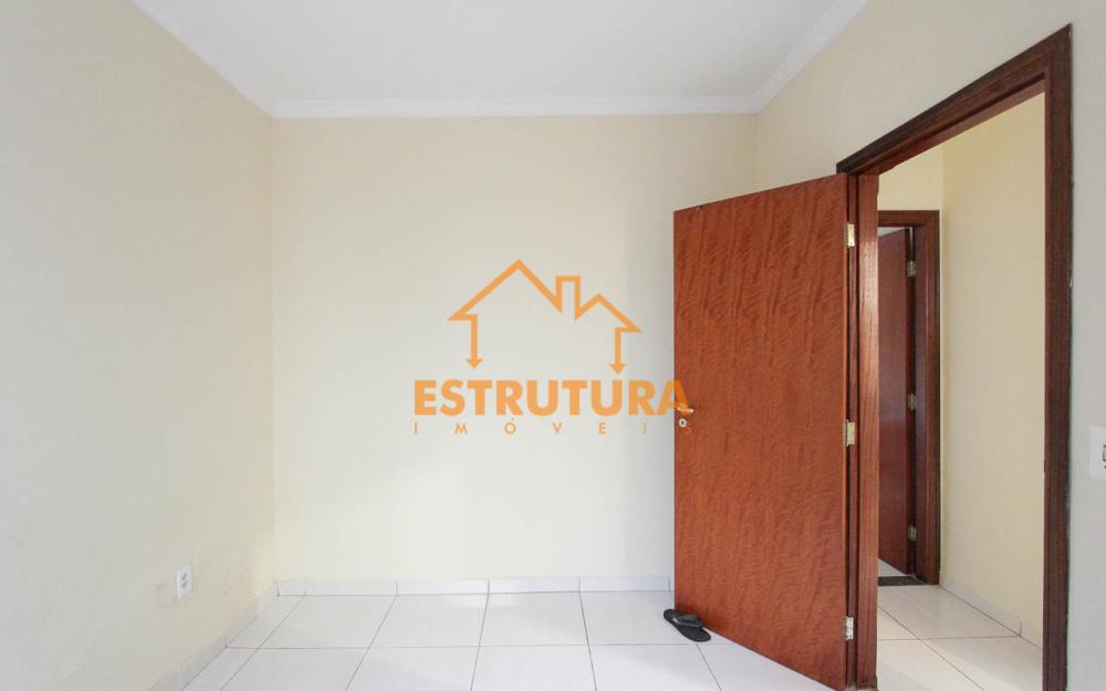 Alugar Casa / Padr&atilde;o em Rio Claro R$ 2.100,00 - Foto 17