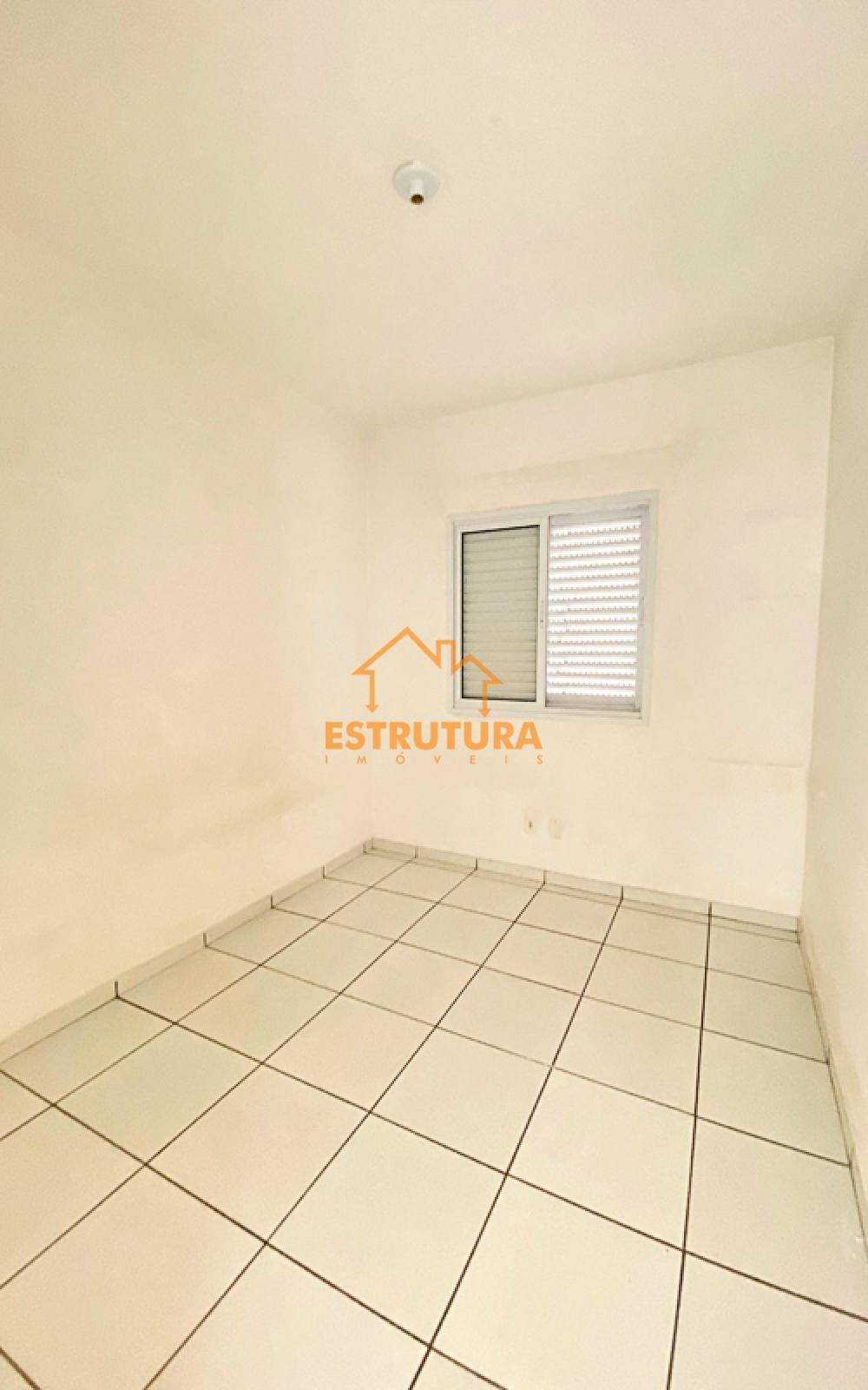 Alugar Apartamento / Padr&atilde;o em Rio Claro R$ 1.100,00 - Foto 3
